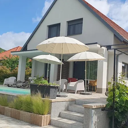 Relax Balaton * バラトンフレド