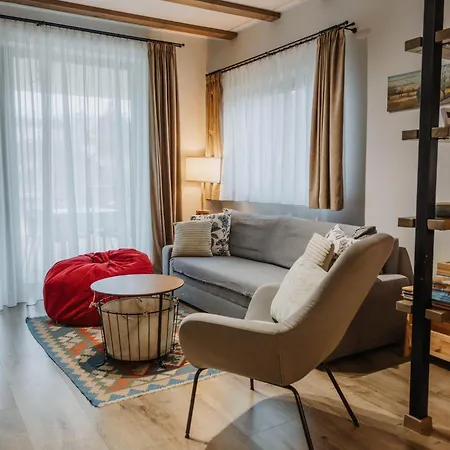Relax Balaton Apartment *